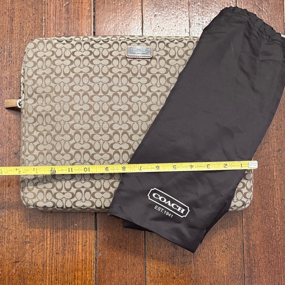 Coach Tan Patterned Travel Bag - Picture 3 of 6